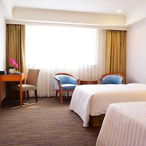 Elegant Twin Room